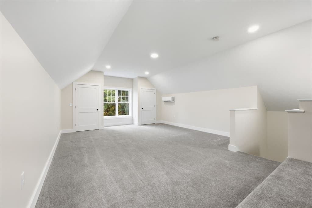 Single Family Residence at 75 Lead Mine Rd, Southampton MA 01073, Southampton, photo 24 of 42