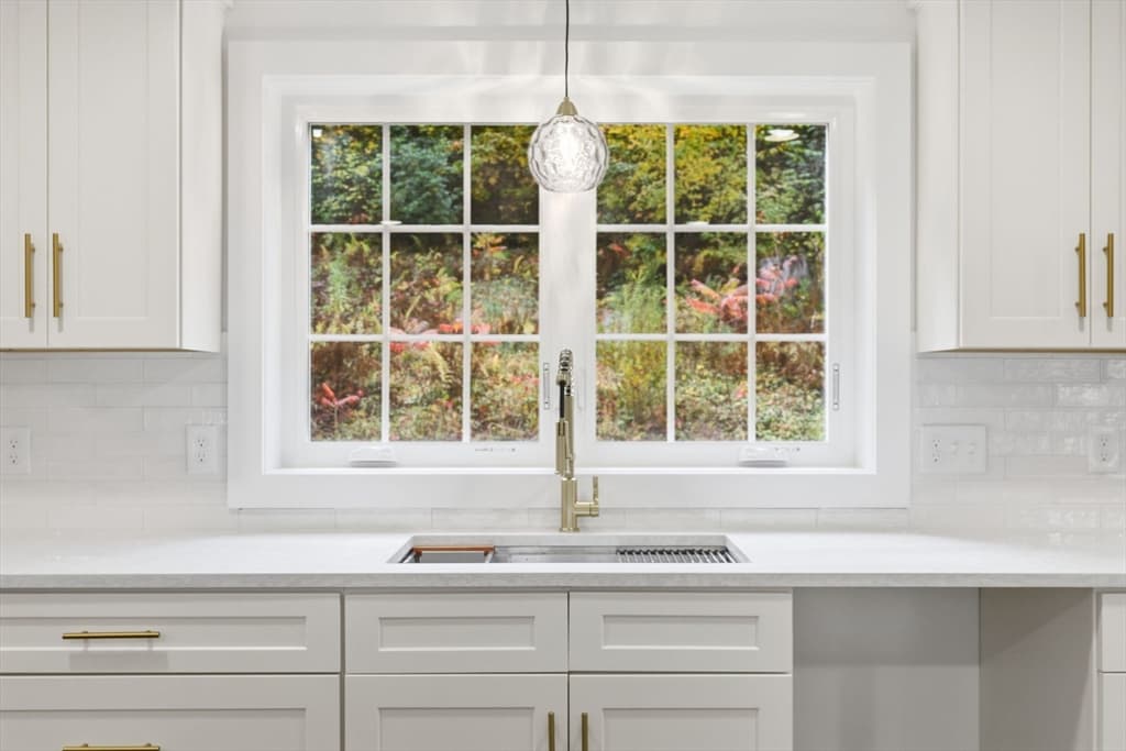 Single Family Residence at 75 Lead Mine Rd, Southampton MA 01073, Southampton, photo 19 of 42