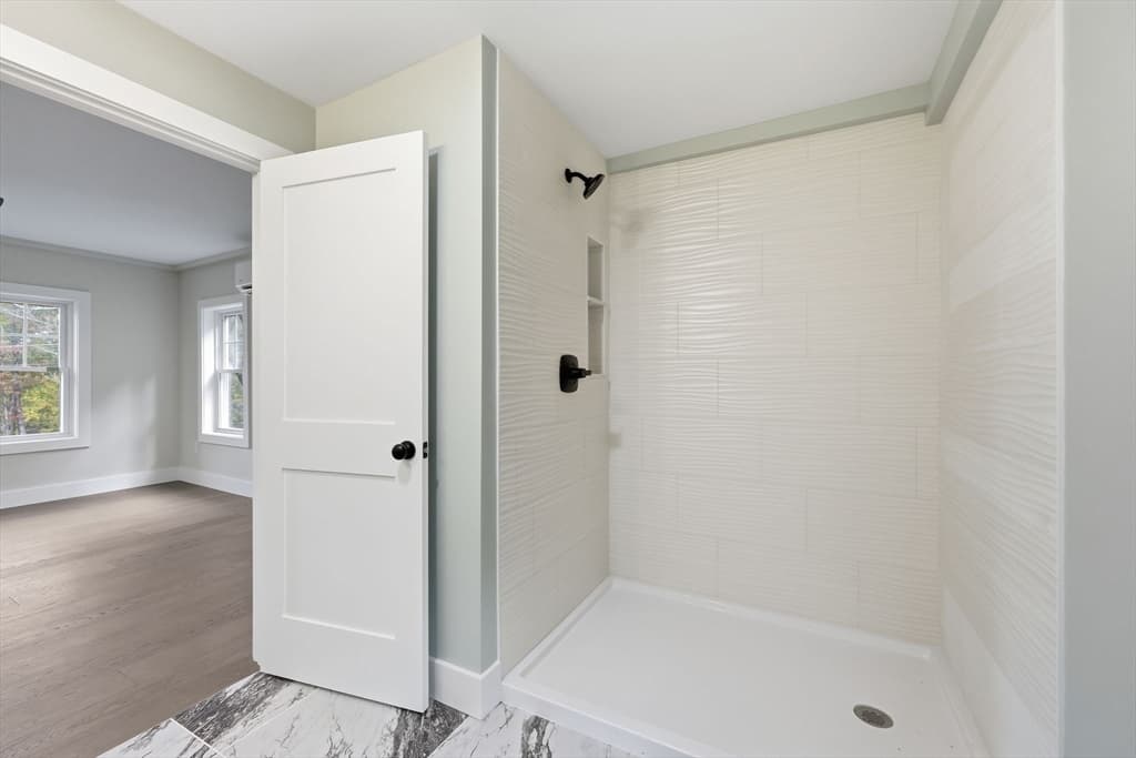 Single Family Residence at 75 Lead Mine Rd, Southampton MA 01073, Southampton, photo 35 of 42