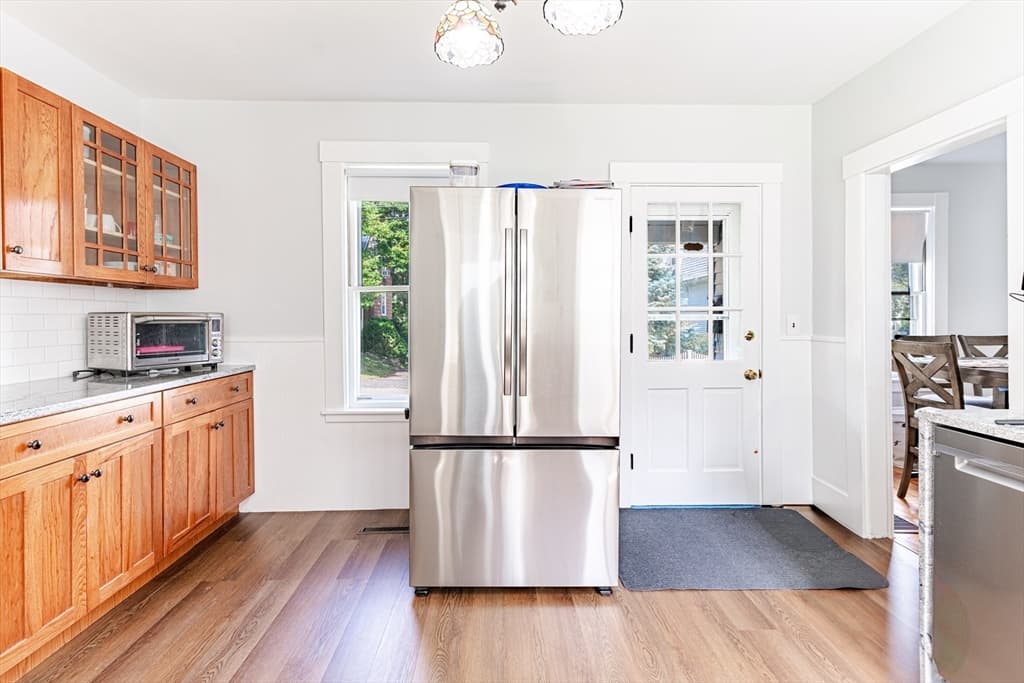 Single Family Residence at 24 Clinton St, Marlborough MA 01752, Marlborough, photo 12 of 32