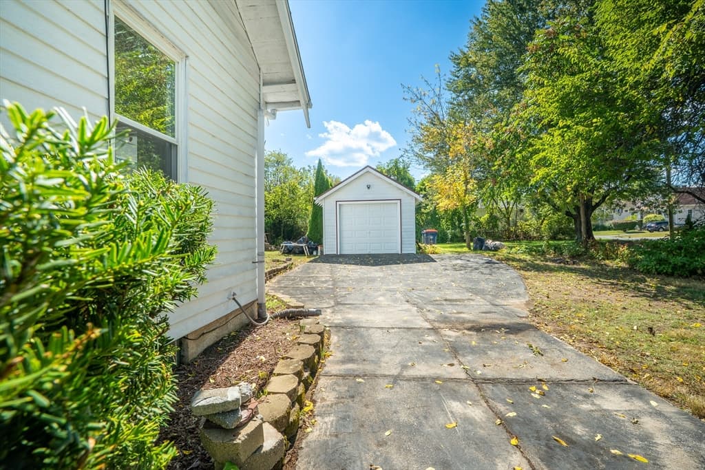 79 Central Ave, Seekonk MA 02771 photo 23