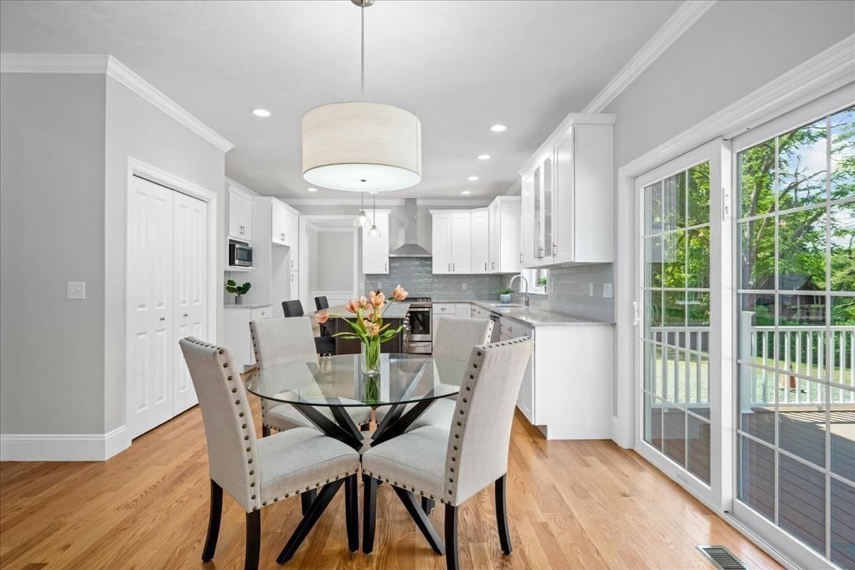 Single Family Residence at 60 Saundersdale Road, Charlton MA 01507, photo 9 of 34