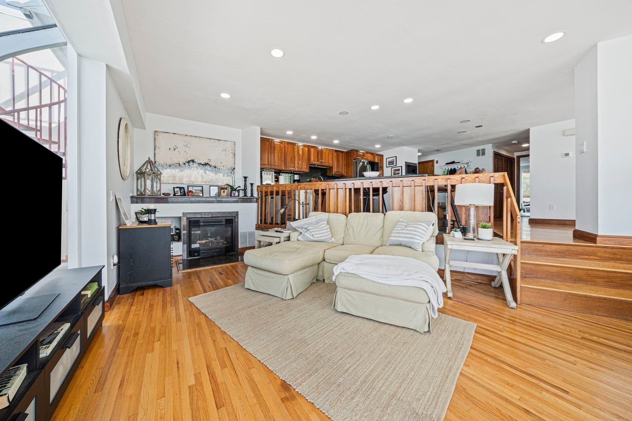 Condominium at 62 Oceanside Drive # 62, Hull MA 02045, photo 13 of 39