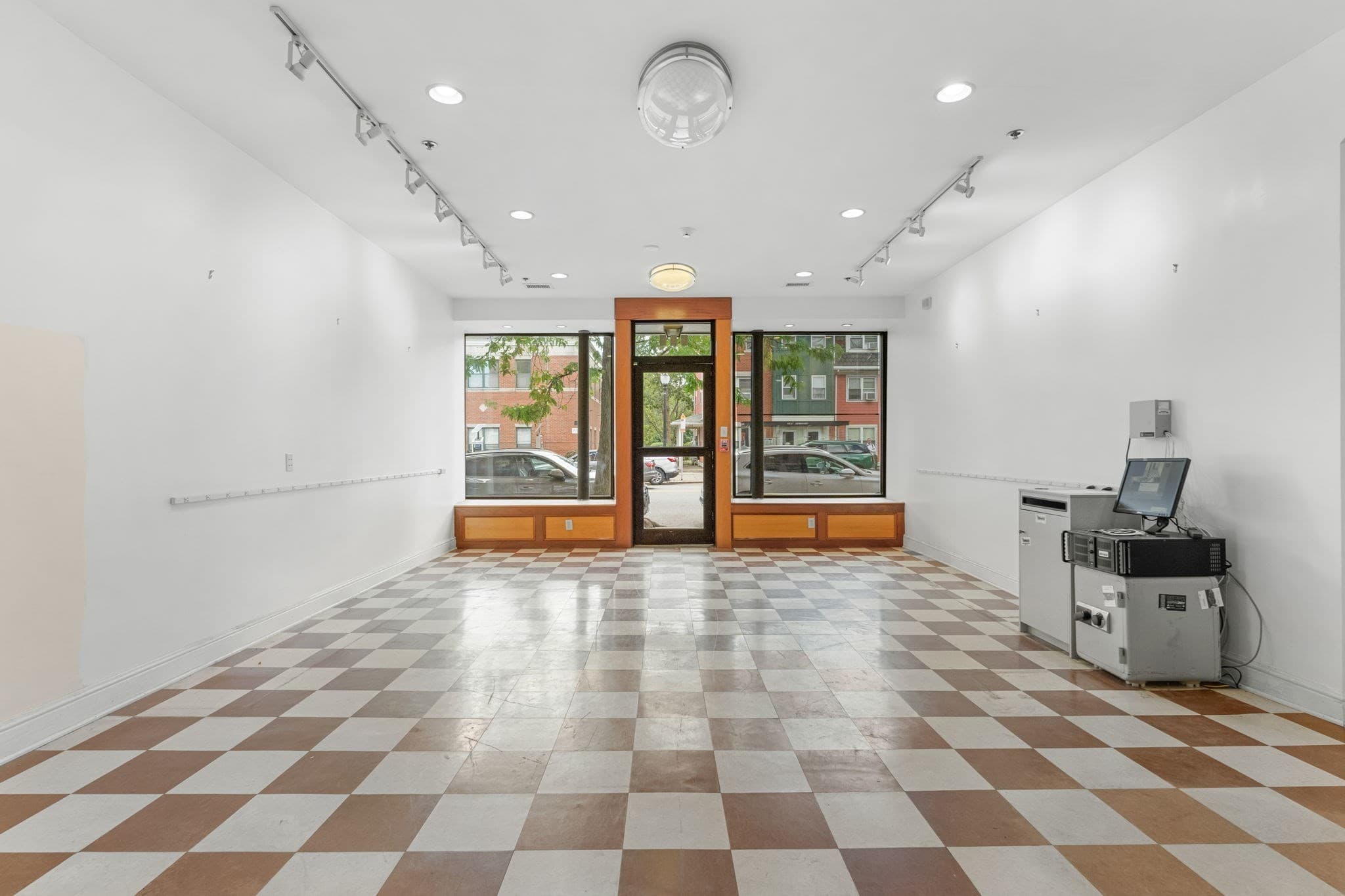 Commercial Sale at 262-264 West Broadway, Boston MA 02127, Boston, photo 3 of 22
