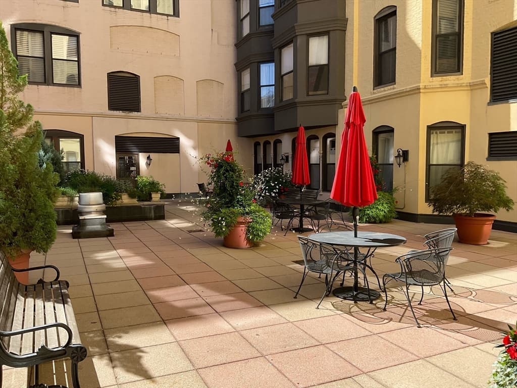 Condominium at 4 Charlesgate East # 107, Boston MA 02115, photo 11 of 23