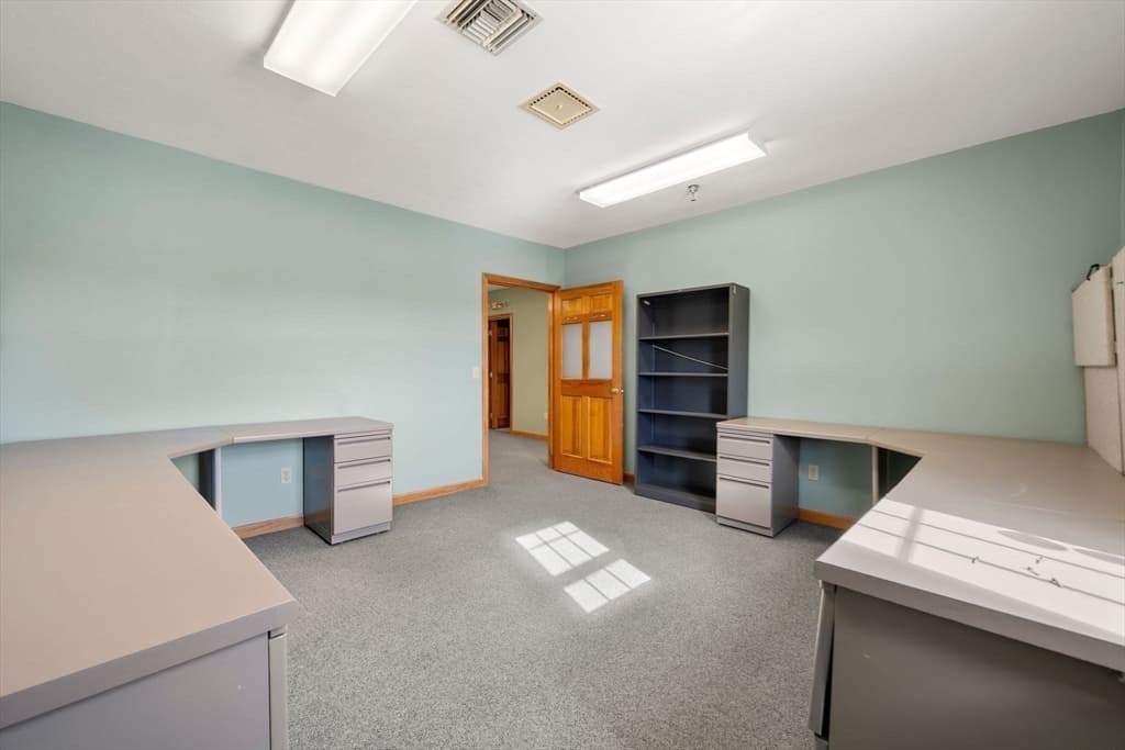 Commercial Sale at 4 Barlows Landing Rd # 16, Bourne MA 02559, photo 11 of 17