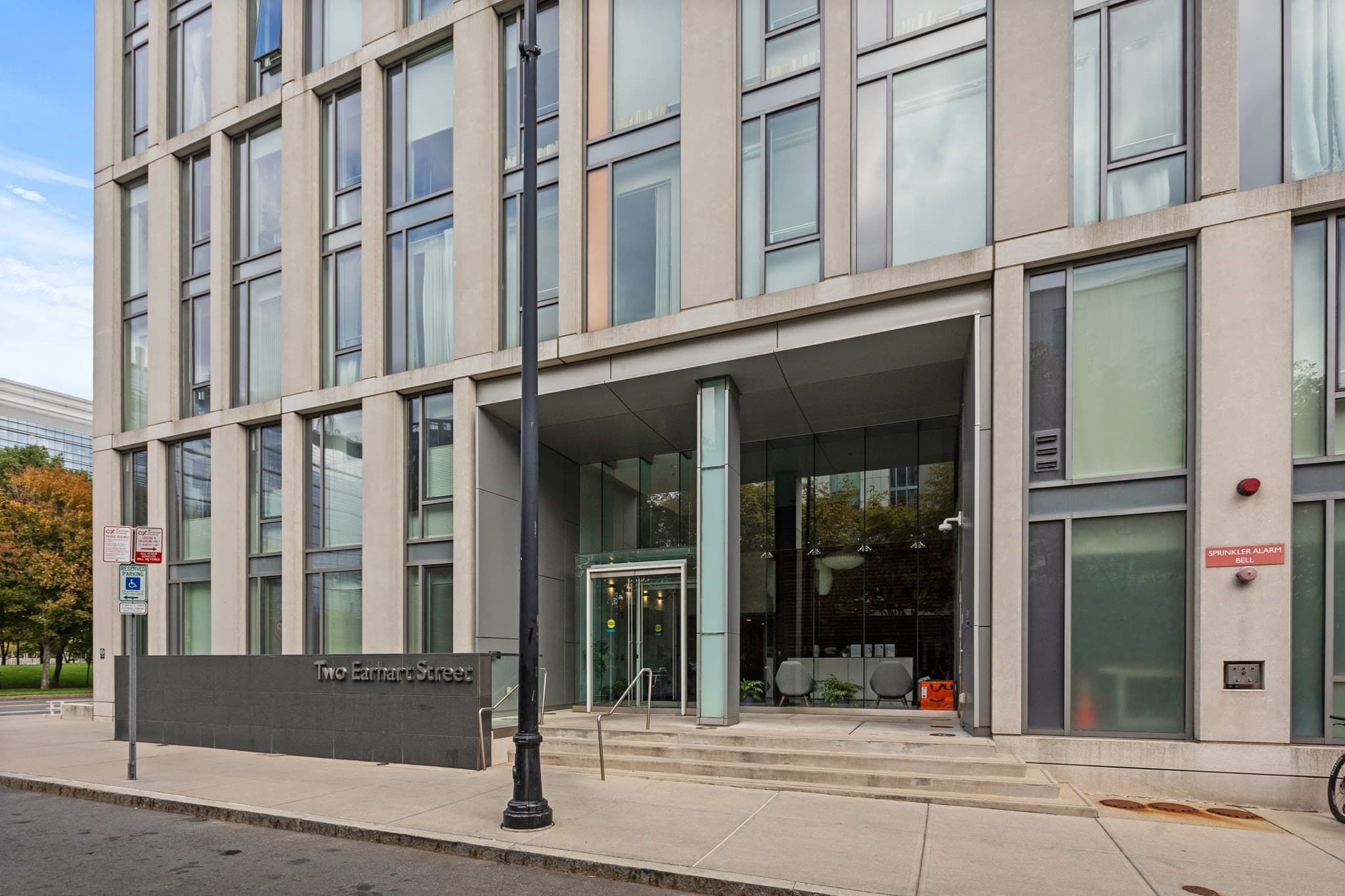 Condominium at 2 Earhart St # 321, Cambridge MA 02141, Cambridge, photo 13 of 14