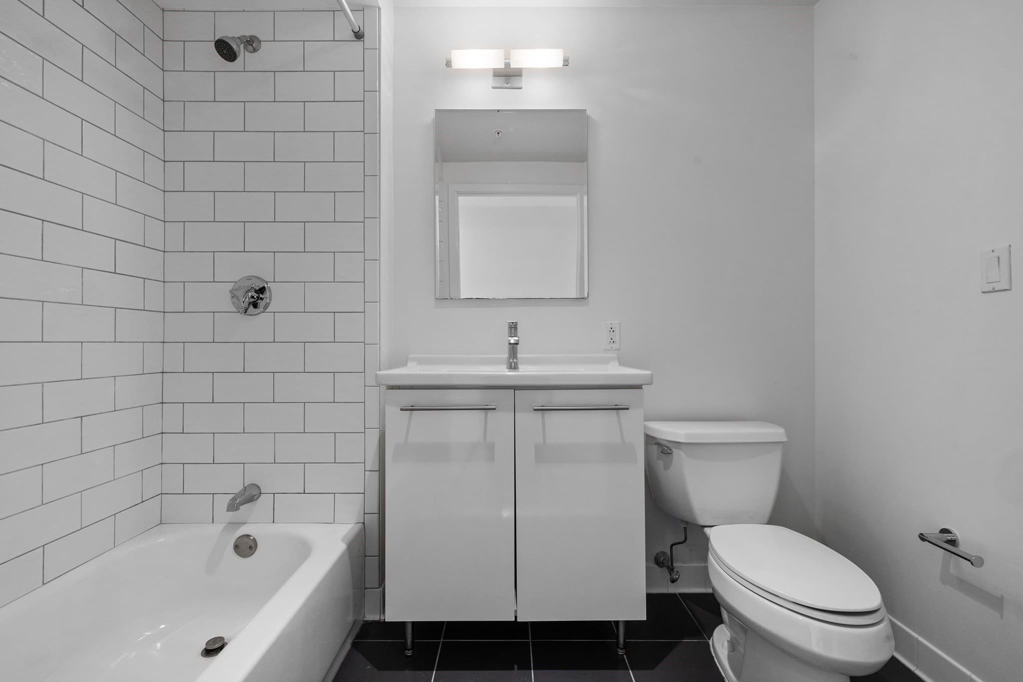 Condominium at 2 Earhart St # 321, Cambridge MA 02141, Cambridge, photo 10 of 14