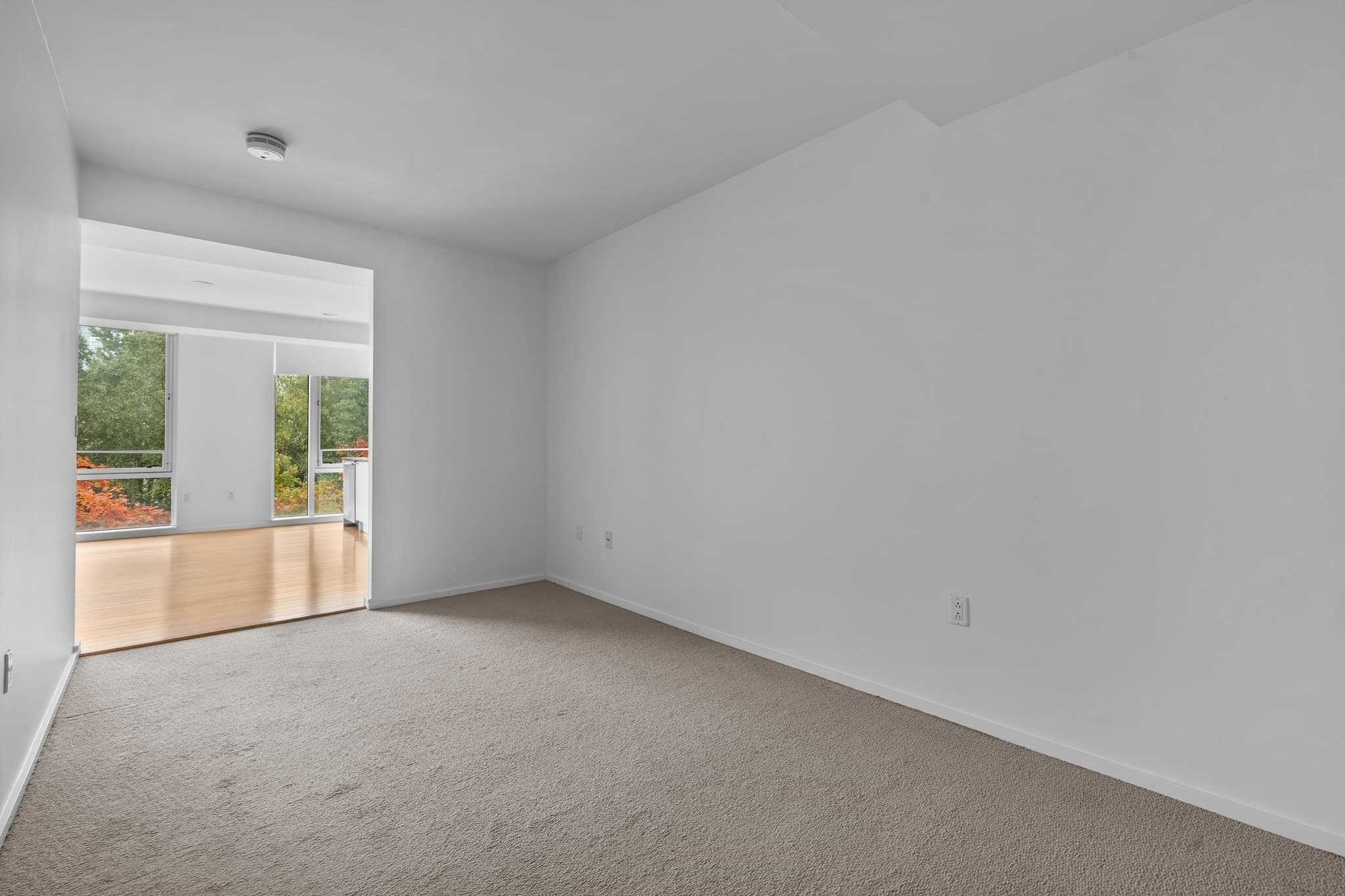 Condominium at 2 Earhart St # 321, Cambridge MA 02141, Cambridge, photo 8 of 14