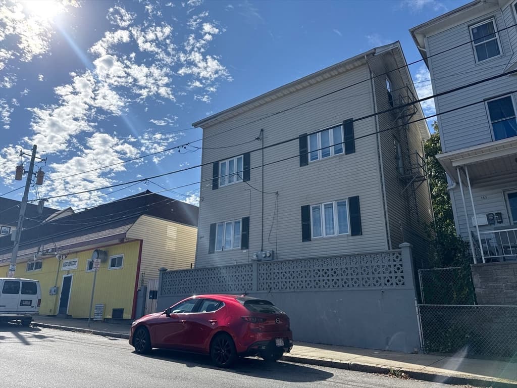 208 Snell St, Fall River MA 02721 photo 19