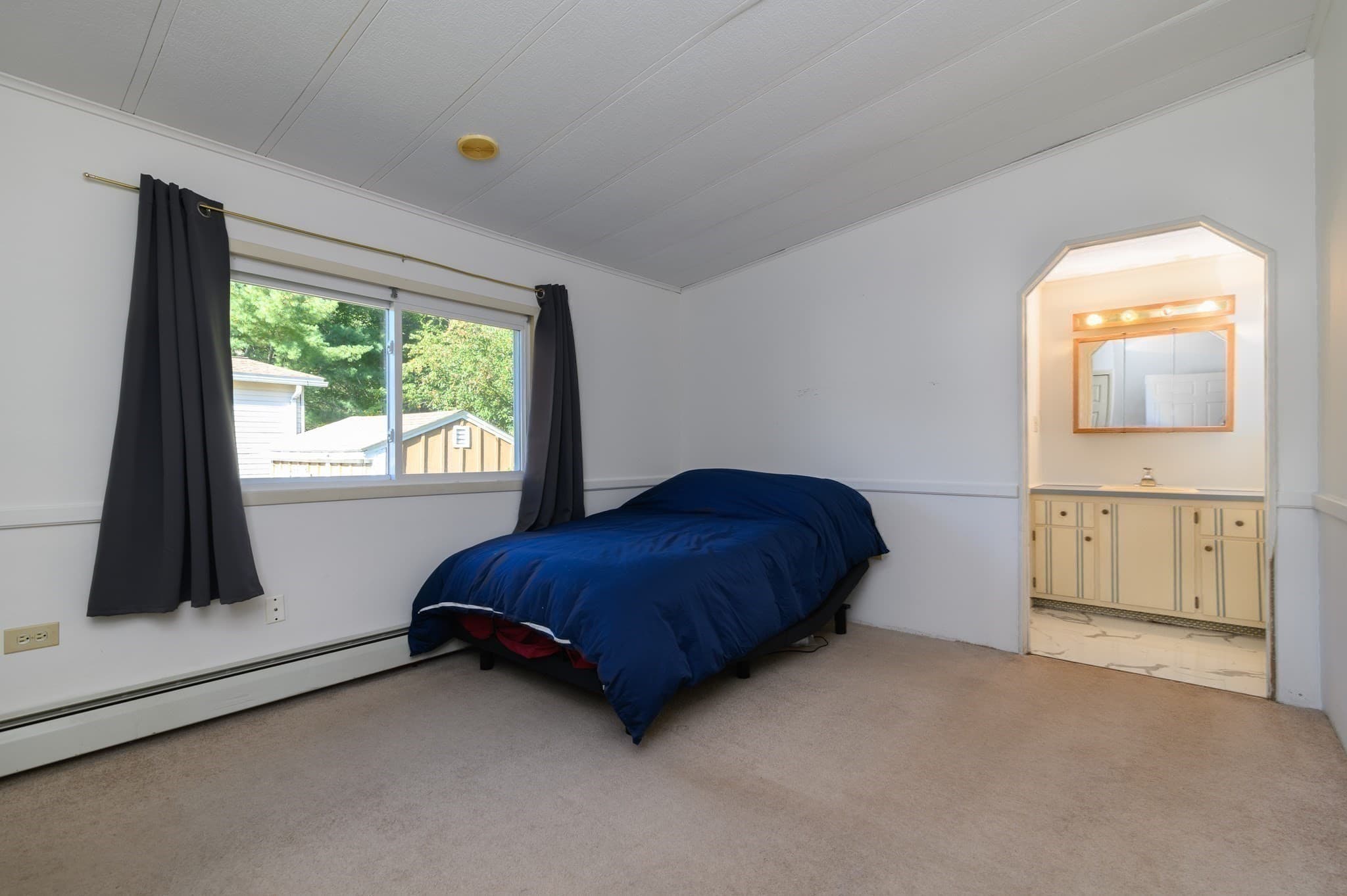 Mobile Home at 1 Canterbury Lane, Rockland MA 02370, photo 11 of 20