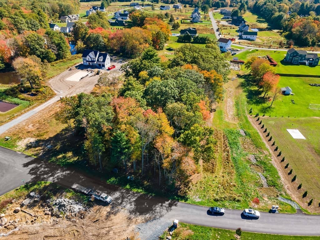 7 Ledge Hill Lane, Rehoboth MA 02769