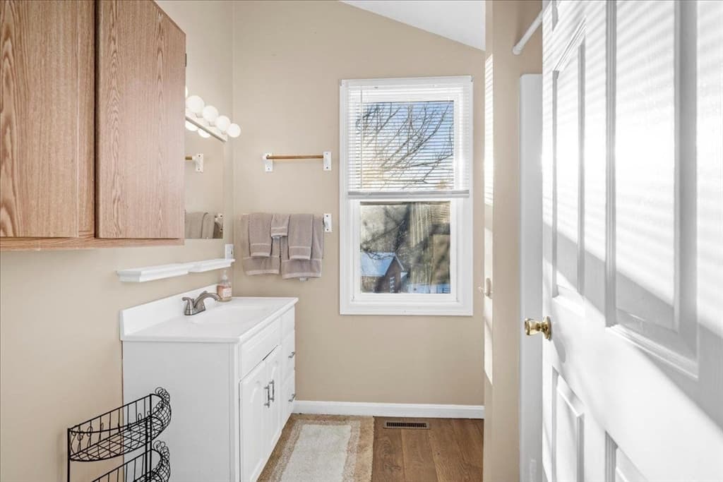 Equestrian at 111 Northwest Road, Spencer MA 01562, photo 40 of 42
