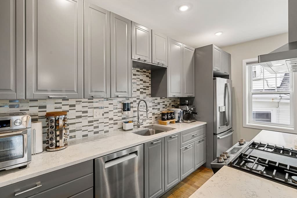 Condominium at 47 Sargent St # 3, Boston MA 02125, Boston, photo 6 of 42
