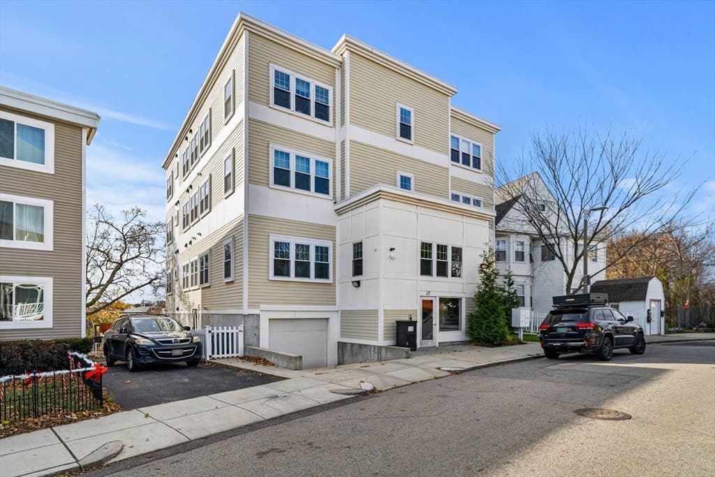 Condominium at 47 Sargent St # 3, Boston MA 02125, Boston, photo 39 of 42