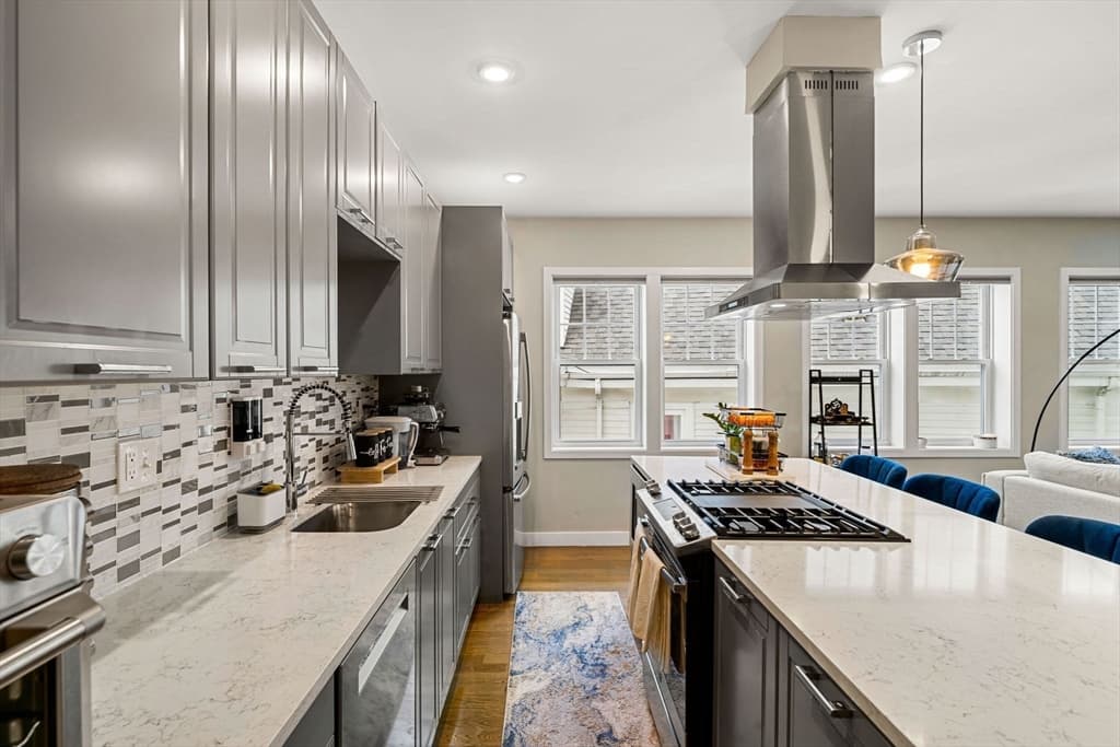Condominium at 47 Sargent St # 3, Boston MA 02125, Boston, photo 8 of 42