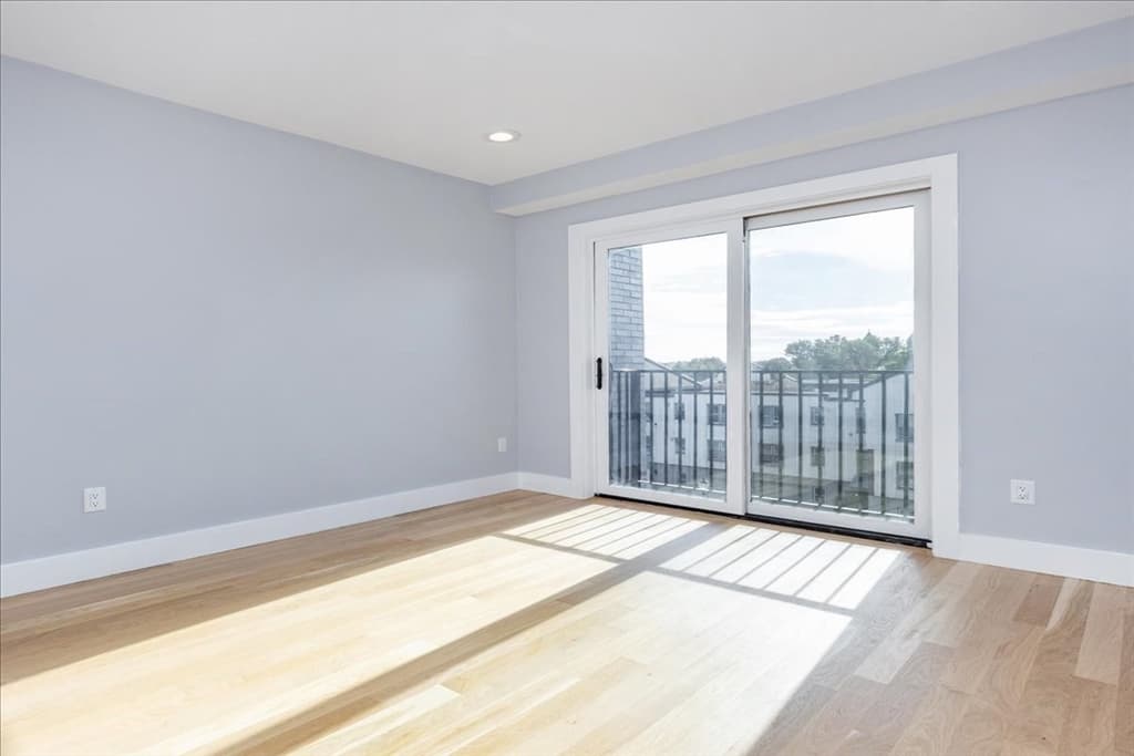 150 W. Broadway # 418, Boston MA 02127 photo 10