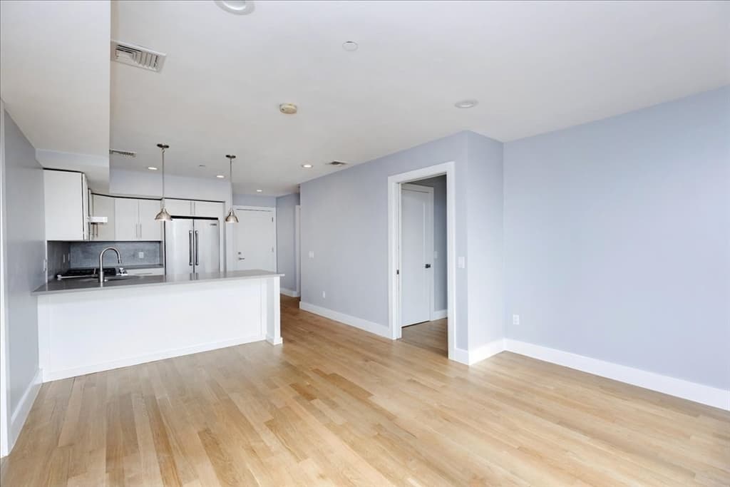 150 W. Broadway # 418, Boston MA 02127 photo 41
