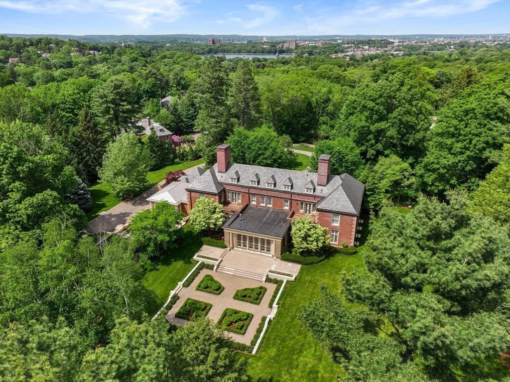 1014 Boylston Street, Brookline MA 02467