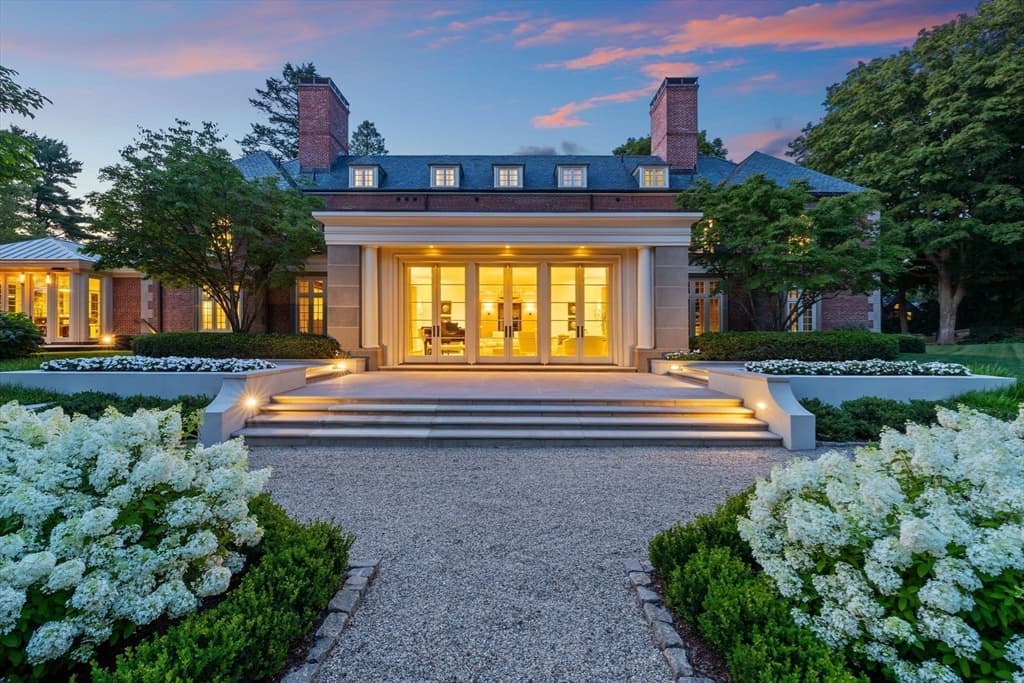 1014 Boylston Street, Brookline MA 02467 photo 5