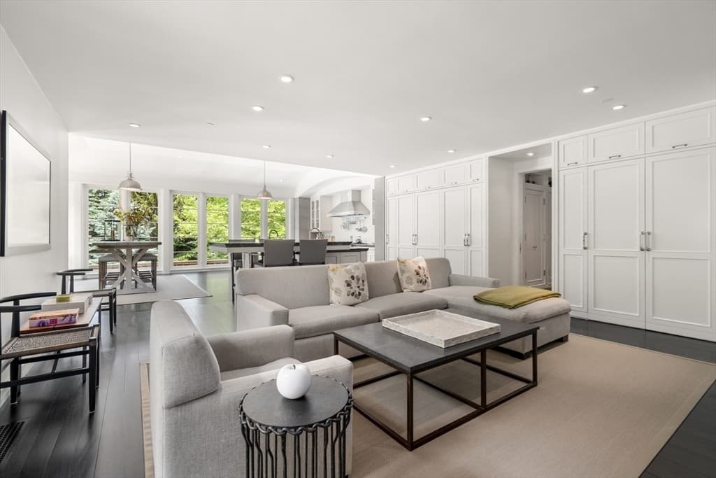 1014 Boylston Street, Brookline MA 02467 photo 14