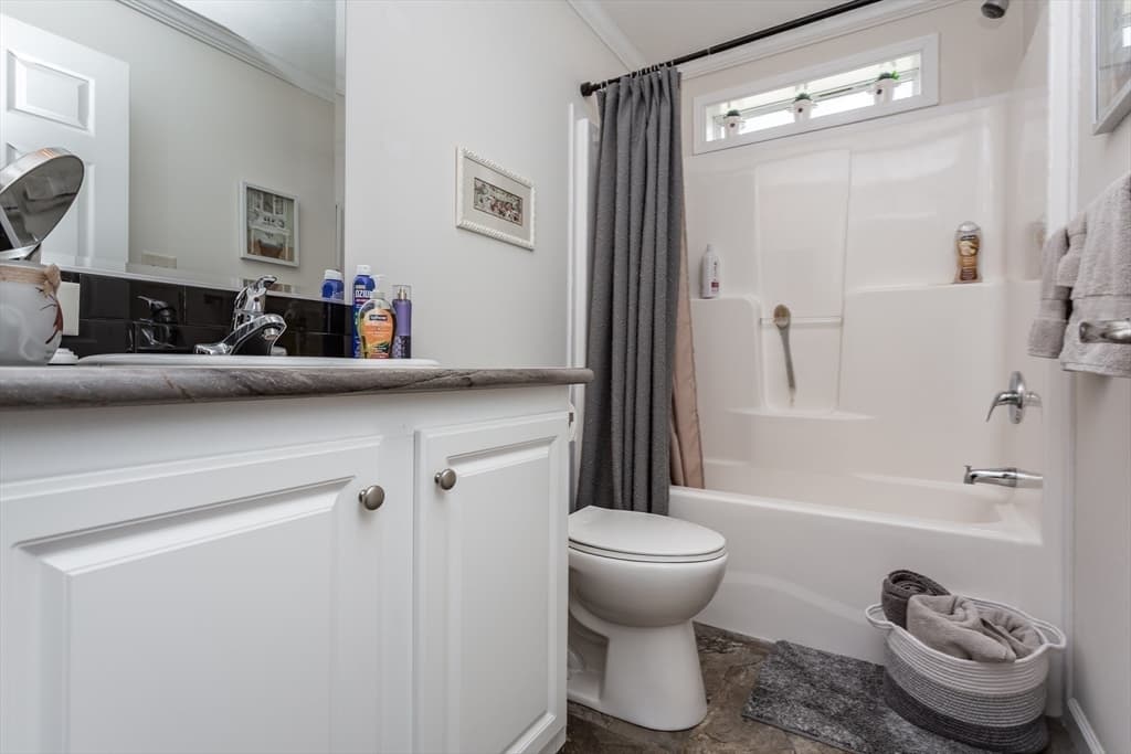 37 Bluejay Street, Tiverton RI 02878 photo 20
