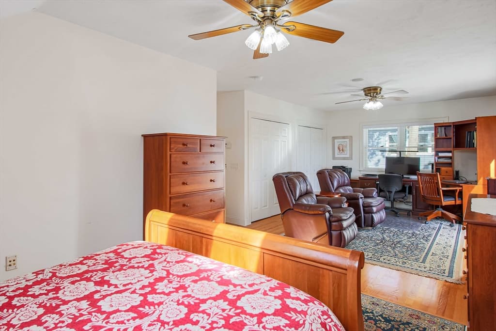 Single Family Residence at 26 Cedar Lake Dr, Sturbridge MA 01566, Sturbridge, photo 32 of 37