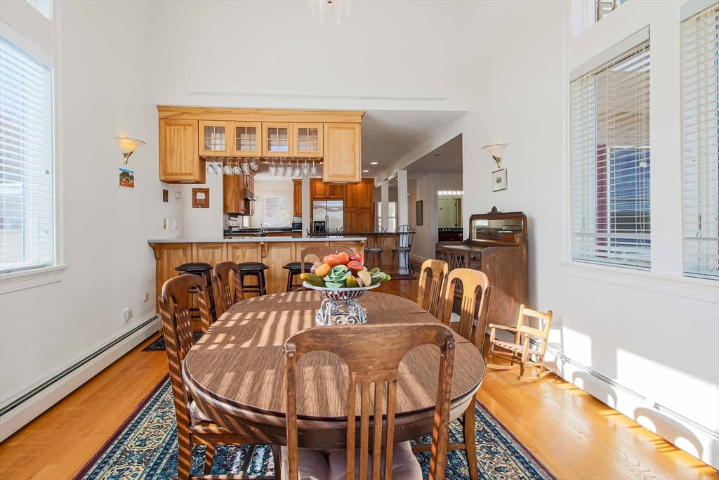 Single Family Residence at 26 Cedar Lake Dr, Sturbridge MA 01566, Sturbridge, photo 25 of 37