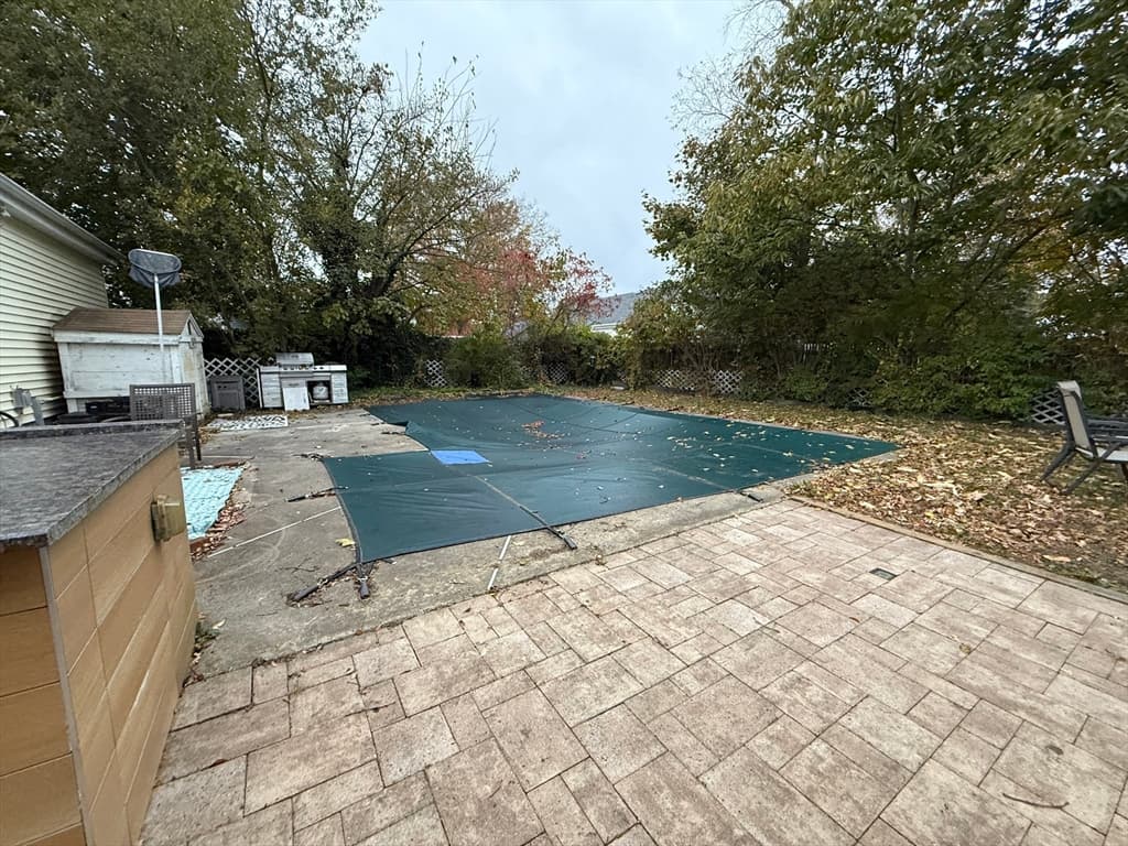 Single Family Residence at 178 Lafayette St, New Bedford MA 02745, photo 11 of 12