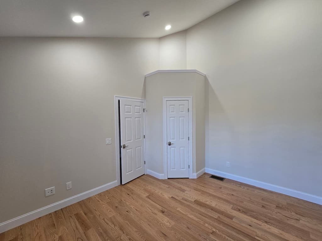 Single Family Residence at 73 Dudley Hill Rd, Dudley MA 01571, Dudley, photo 34 of 41