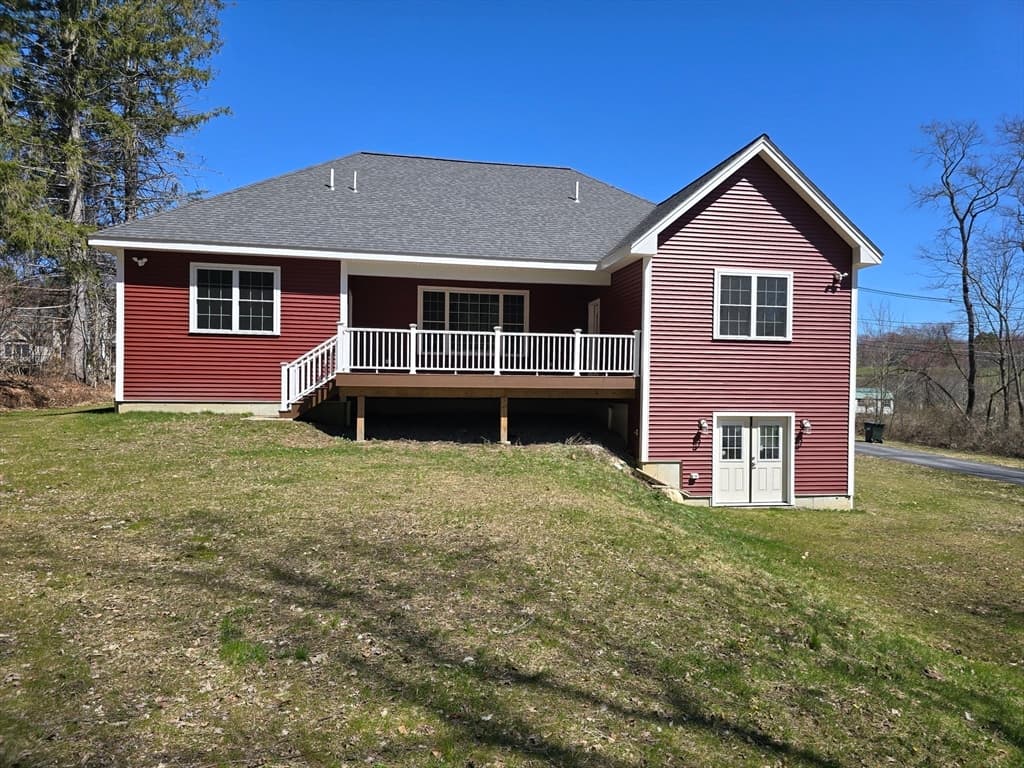 Single Family Residence at 73 Dudley Hill Rd, Dudley MA 01571, Dudley, photo 10 of 41