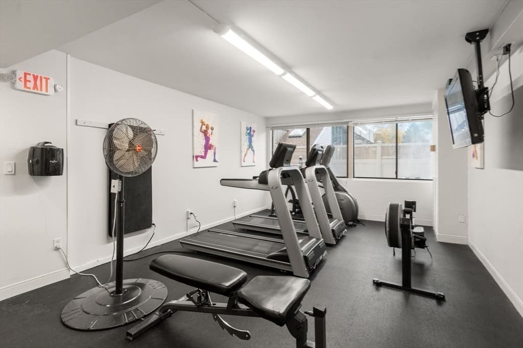 Condominium at 250 Hammond Pond Parkway # 1604N, Newton MA 02467, Newton, photo 22 of 27