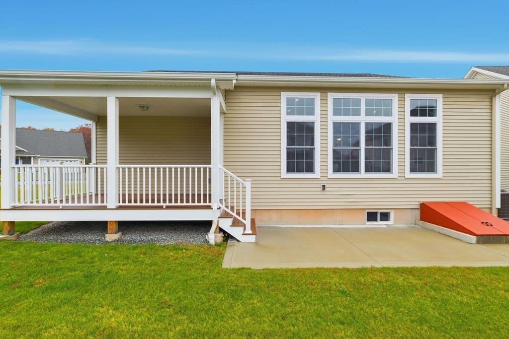 Condominium at 32 Lodge Lane # 32, Wilbraham MA 01095, photo 36 of 42