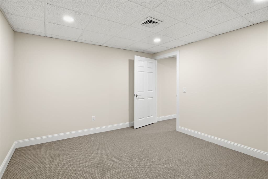 Condominium at 32 Lodge Lane # 32, Wilbraham MA 01095, photo 32 of 42