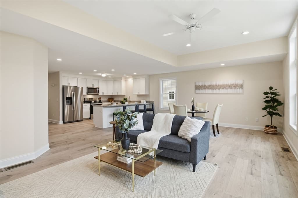 Condominium at 32 Lodge Lane # 32, Wilbraham MA 01095, photo 9 of 42