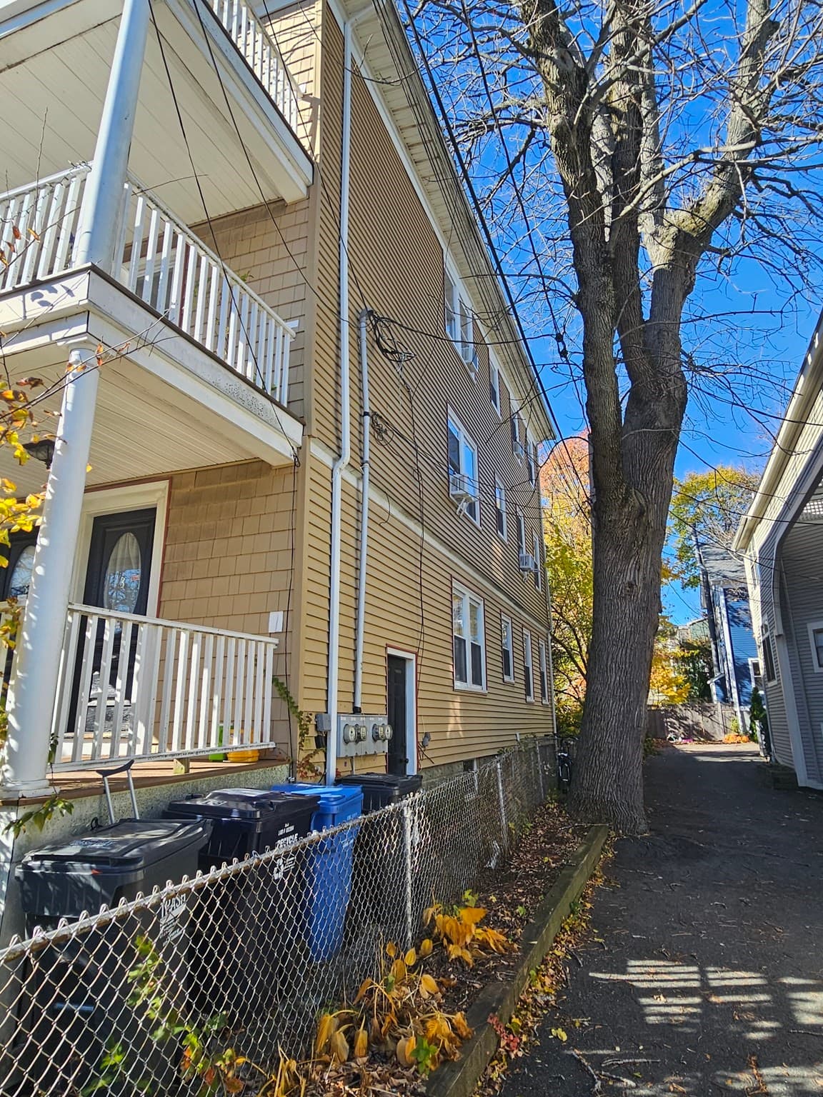 3 Family at 13 Roberts Rd, Cambridge MA 02138, Cambridge, photo 3 of 23