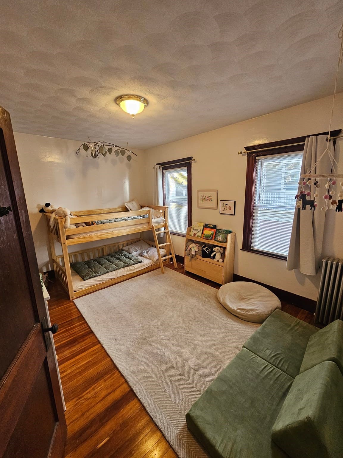 3 Family at 13 Roberts Rd, Cambridge MA 02138, Cambridge, photo 10 of 23