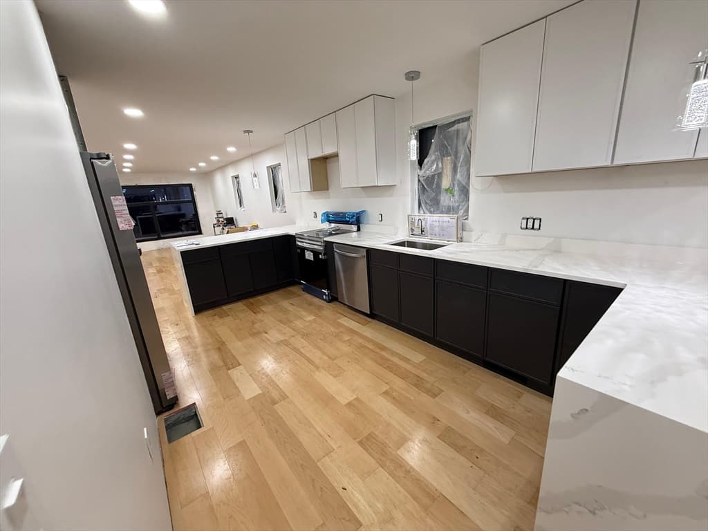 Condominium at 47 Laurel St # 47, Worcester MA 01605, photo 22 of 24