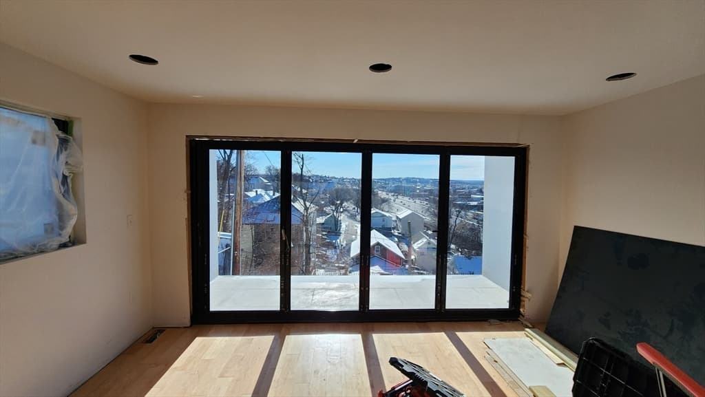 Condominium at 47 Laurel St # 47, Worcester MA 01605, photo 7 of 24