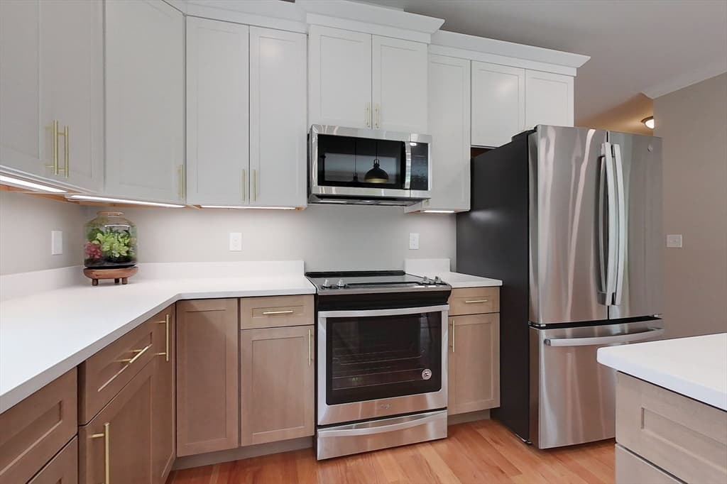 Single Family Residence at 10 Pleasant St, Templeton MA 01468, Templeton, photo 4 of 42