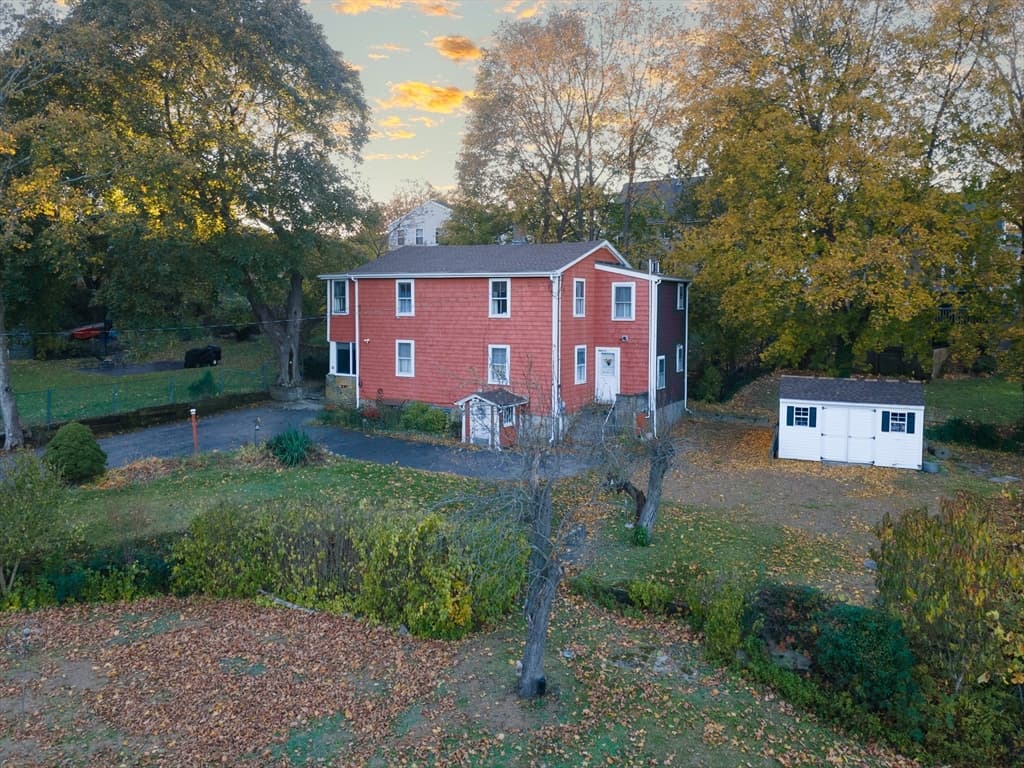 30 Puritan Rd, Weymouth MA 02189