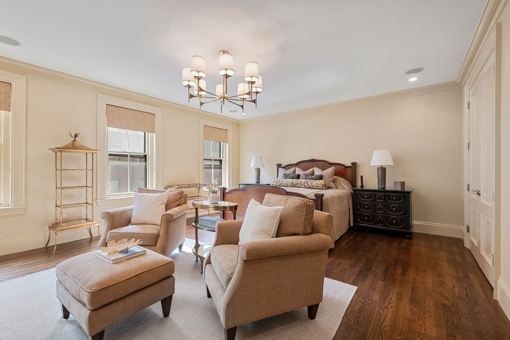 Condominium at 190 Marlborough # C, Boston MA 02116, photo 20 of 40