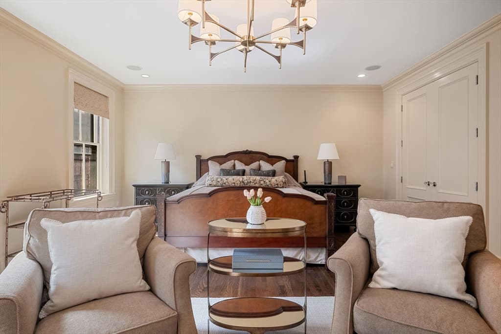 Condominium at 190 Marlborough # C, Boston MA 02116, photo 19 of 40