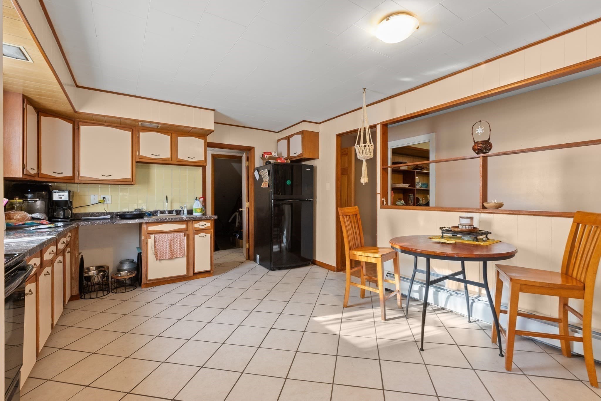 Residential at 368 Essex Ave, Gloucester MA 01930, Gloucester, photo 18 of 28