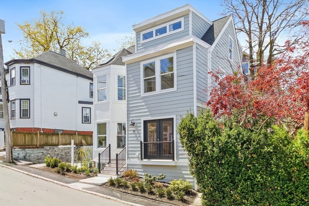 Single Family Residence at 15 Spring Hill Ter, Somerville MA 02143, photo 2 of 42
