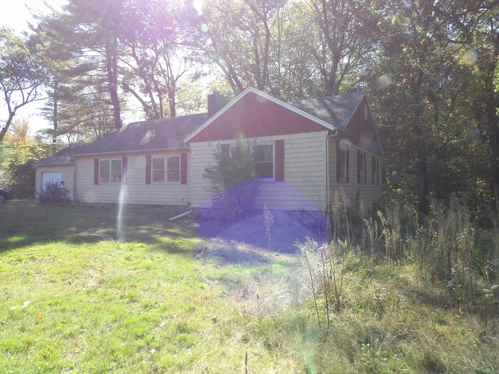 Single Family Residence at 124 Worcester Providence Tpke, Millbury MA 01527, Millbury, photo 3 of 13
