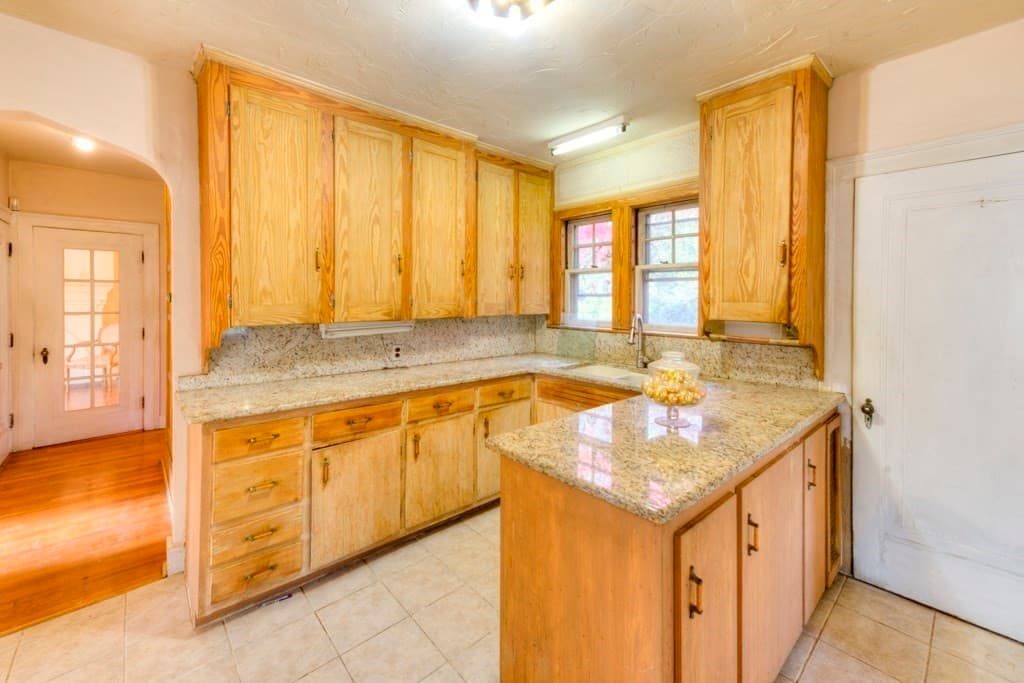 Single Family Residence at 24 Hadwen Road, Worcester MA 01602, photo 25 of 42