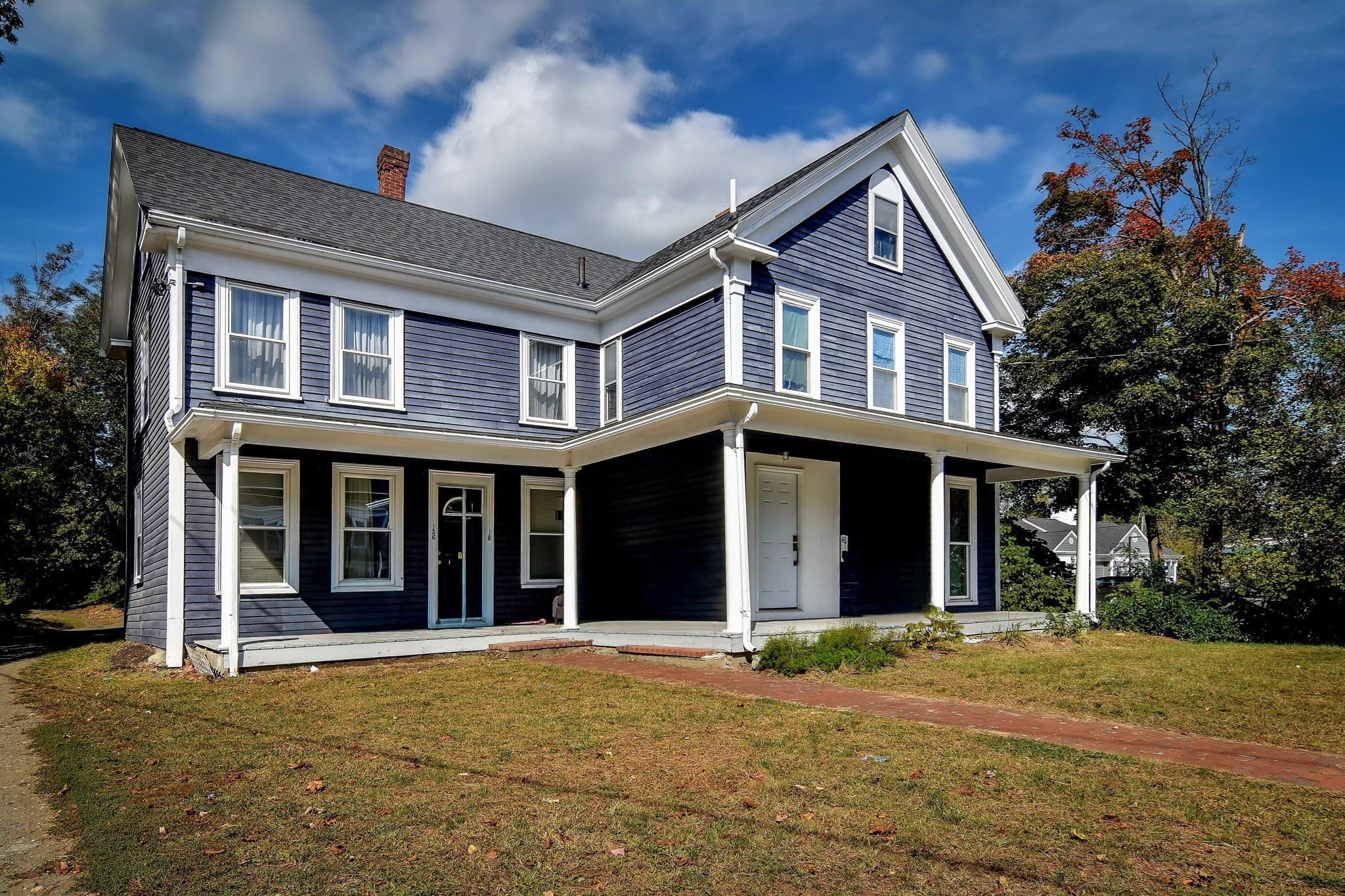 136 Commonwealth Rd, Wayland MA 01778
