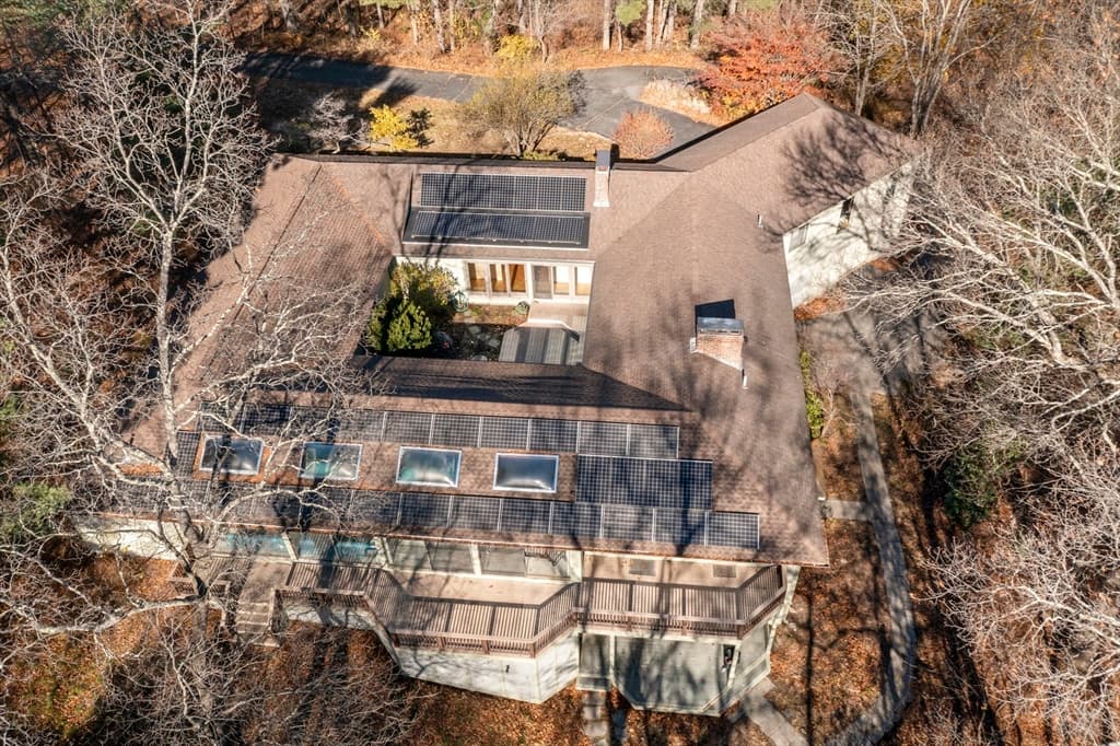 Single Family Residence at 84 Davison Dr., Lincoln MA 01773, Lincoln, photo 3 of 36