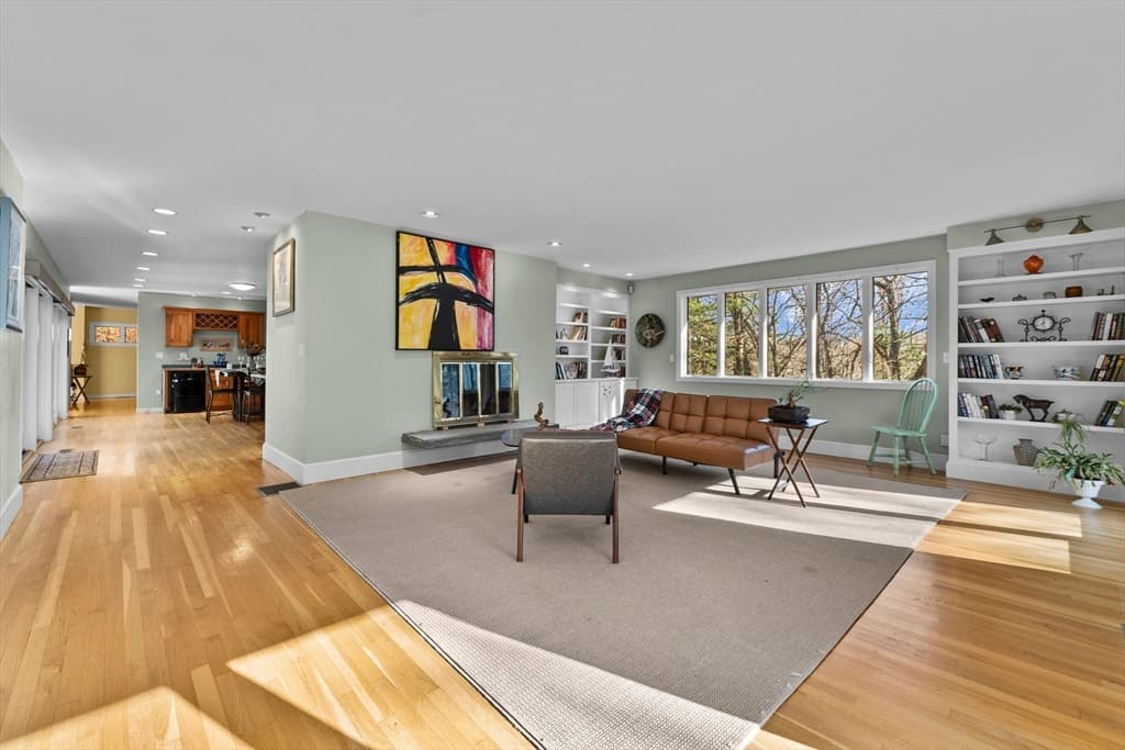 Single Family Residence at 84 Davison Dr., Lincoln MA 01773, Lincoln, photo 20 of 36